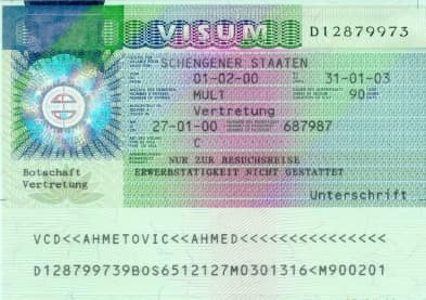 Visum-Antrag und Reisepass für Deutschland